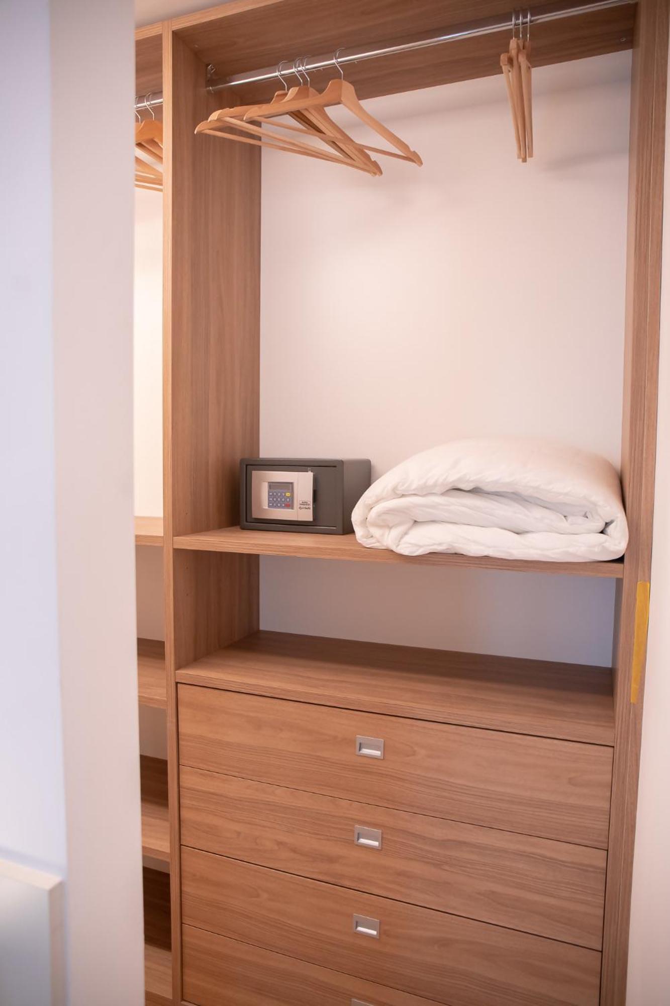 Amendola City View Apartments Suite Romantica Como Exterior photo